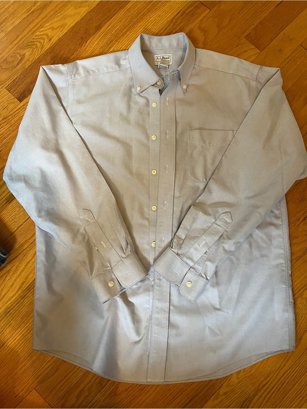 L.L. Bean Men's Pale Blue Button-Down Dress Shirt